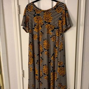Lularoe chevron rose Carly